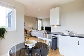 The Enfield Sanctuary - Modern 1bdr Flat With Balcony