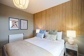 The Enfield Sanctuary - Modern 1bdr Flat With Balcony
