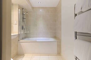 The Enfield Sanctuary - Modern 1bdr Flat With Balcony