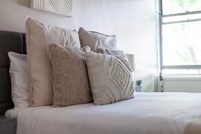 The Canonbury Apartment