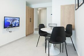 Cozy 1 Bd Basement Apt in Pagrati