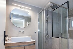 Cozy 1 Bd Basement Apt in Pagrati