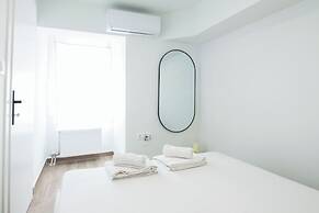 Cozy 1 Bd Basement Apt in Pagrati