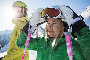 Explorer Hotel Stubaital