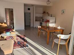 Superior Onebedroom Apartment