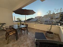 Superior Onebedroom Apartment