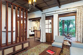 Amritara Olive Trotter