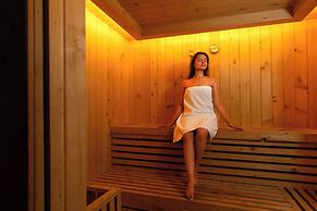 Amritara Olive Trotter