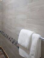 Seven Palms Executive Lodge