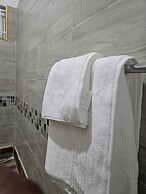 Seven Palms Executive Lodge