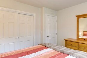 Shared Yard + Fire Pit: Airy Anchorage Apt!