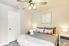 'urbana Cabana:' Modern Home 8 Mi to Texas Tech!