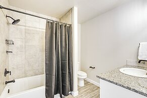 'urbana Cabana:' Modern Home 8 Mi to Texas Tech!