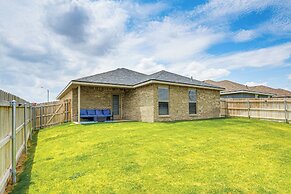 'urbana Cabana:' Modern Home 8 Mi to Texas Tech!