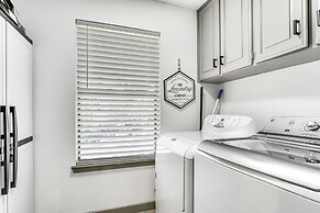 Modern Georgetown Home < 2 Mi to Blue Hole Park!