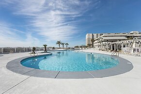 'escape to Sea-ality' Gulf Shores Beach Condo!
