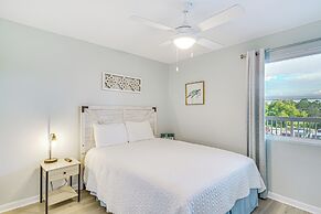 'escape to Sea-ality' Gulf Shores Beach Condo!