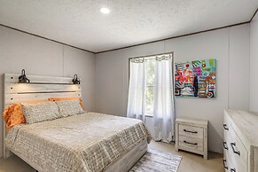 Pet-friendly Kempner Escape Near Parks & Trails!