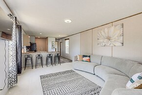 Pet-friendly Kempner Escape Near Parks & Trails!