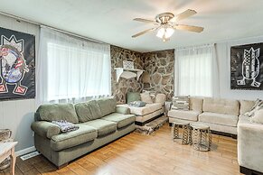 Greers Ferry Home w/ Fire Pit Near Shiloh Marina!
