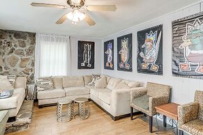 Greers Ferry Home w/ Fire Pit Near Shiloh Marina!