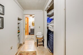 'chateau on Compass Creek' Hayesville Apartment!