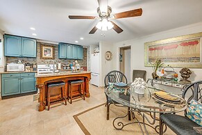 'chateau on Compass Creek' Hayesville Apartment!