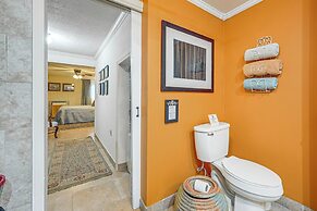 'chateau on Compass Creek' Hayesville Apartment!