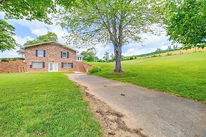 Blue Ridge Mtn Views: Ranch-style Home in Sparta!