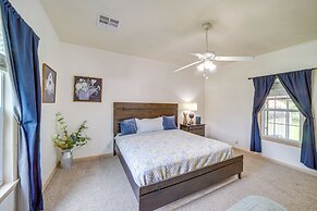 Eufaula Getaway w/ Patio, Walk to Beach + Marina!