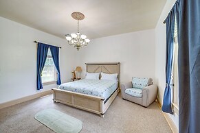 Eufaula Getaway w/ Patio, Walk to Beach + Marina!