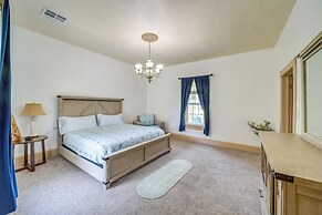 Eufaula Getaway w/ Patio, Walk to Beach + Marina!