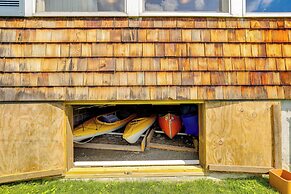 Canandaigua Lakefront Gem w/ Dock & Boat Slip