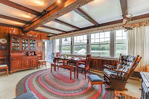 Canandaigua Lakefront Gem w/ Dock & Boat Slip