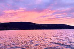Canandaigua Lakefront Gem w/ Dock & Boat Slip