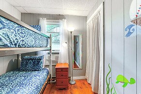 Canandaigua Lakefront Gem w/ Dock & Boat Slip