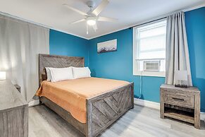 Easthampton Apartment Near Breweries & Rail Trail!