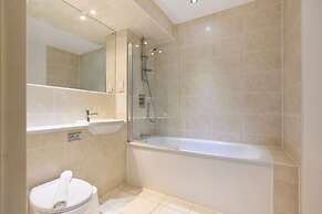 The Enfield Sanctuary - Modern 1bdr Flat With Balcony