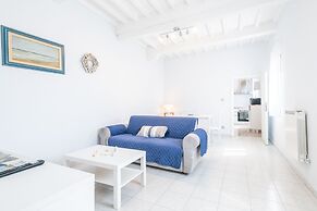 Sea Foam House in Livorno