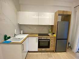 Home Sweet Home -at033