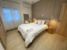 Home Sweet Home -at033