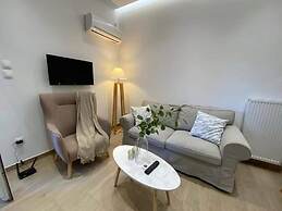 Home Sweet Home -at033