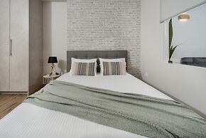 About Love Apartment- At015