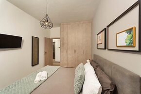 Our Cosy Home - At001