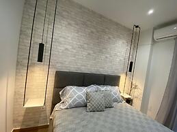 Utopia Apartment- At019