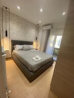 Utopia Apartment- At019