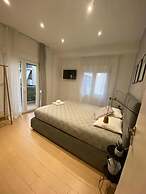 Utopia Apartment- At019