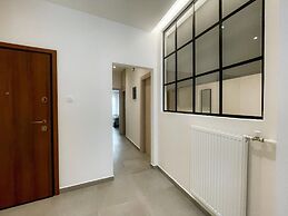 Happy Place -- At042