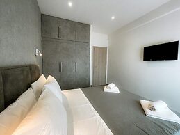 Happy Place -- At042