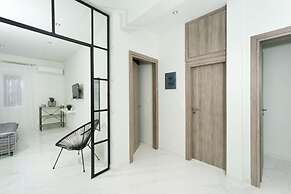 Bubbles Apartment- At002